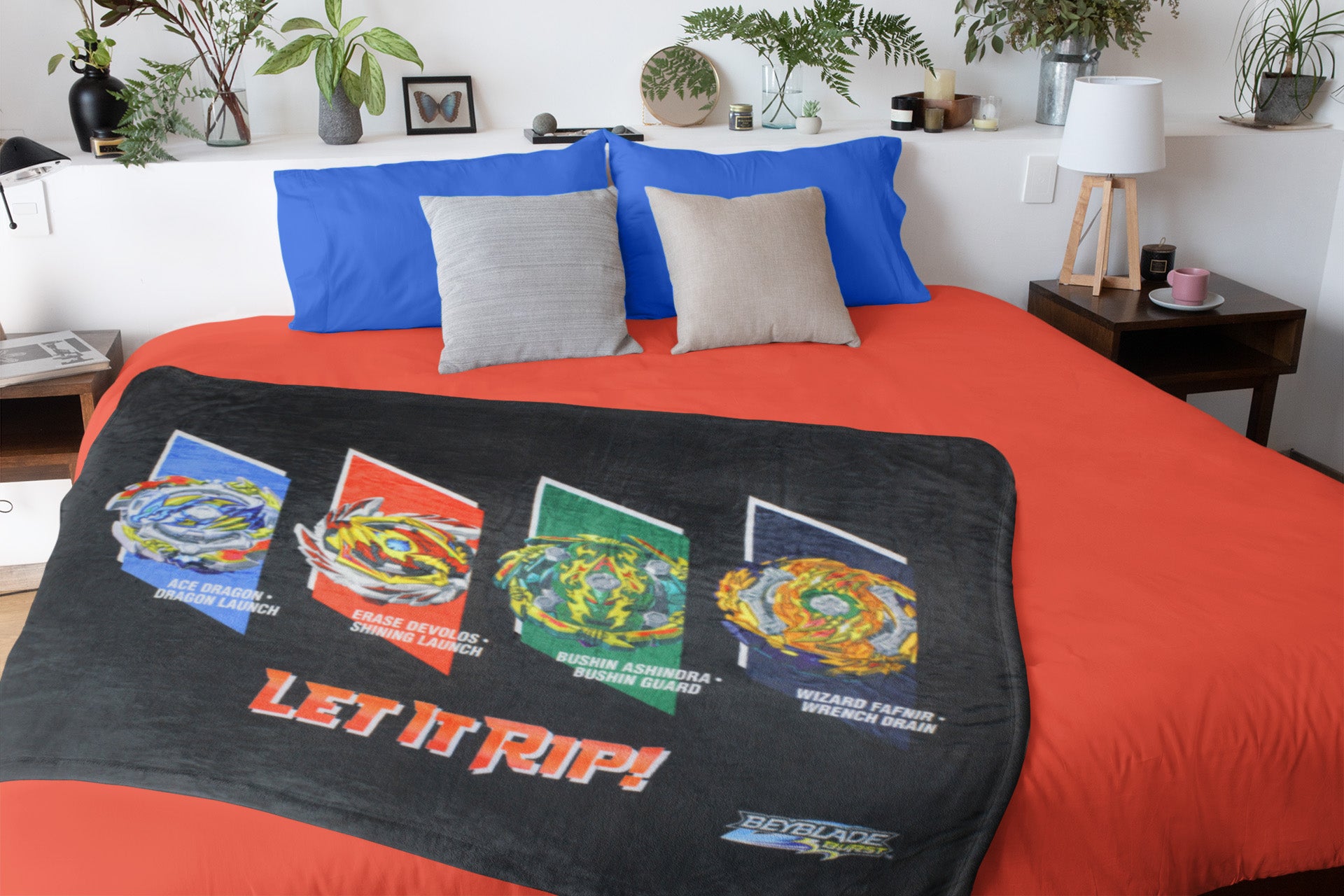 Beyblade Burst Spinner Tops Let It Rip! Plush Fleece Throw Blanket