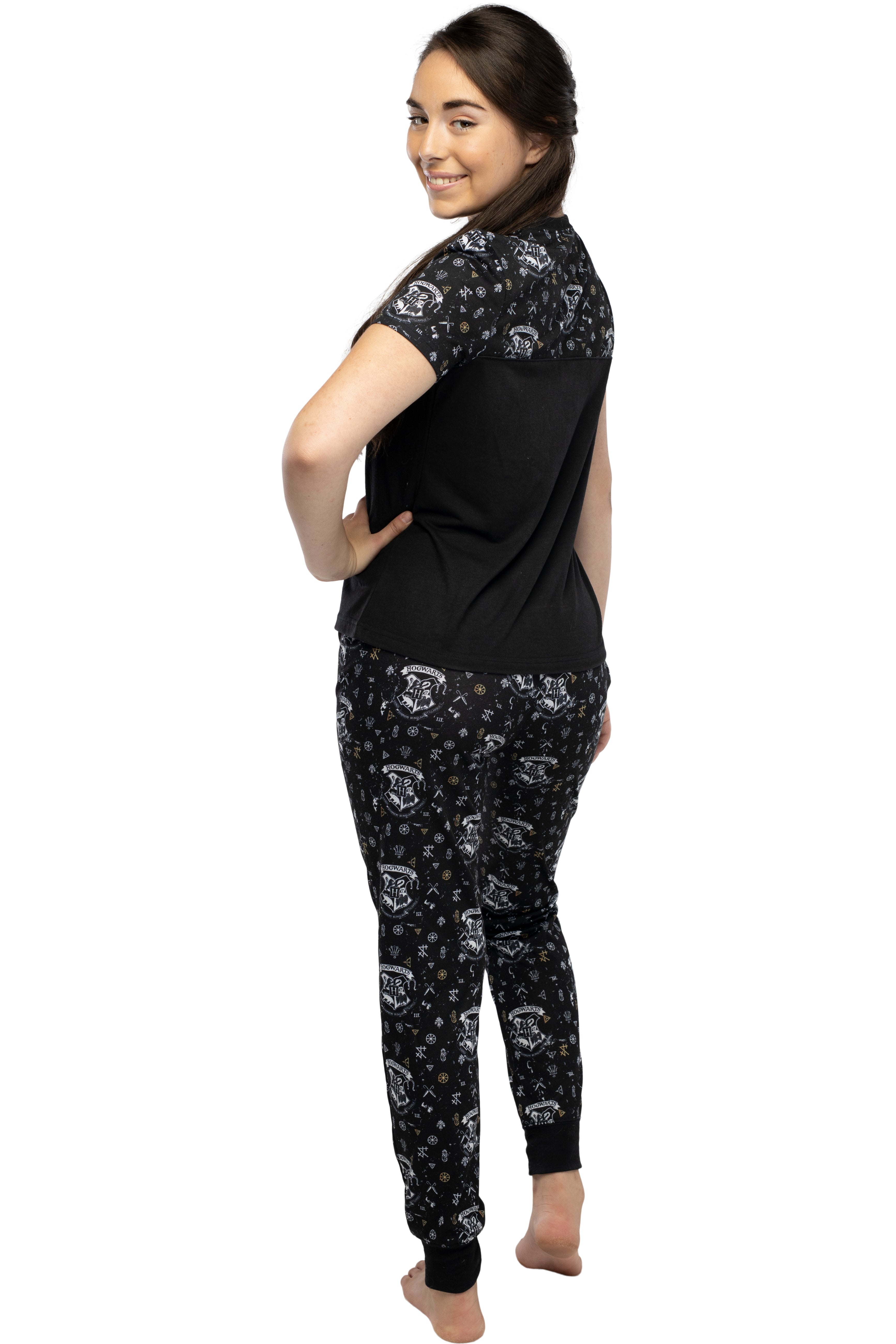 Harry Potter Women's Juniors Hogwarts Crest Foil Print Jogger Pajama Set