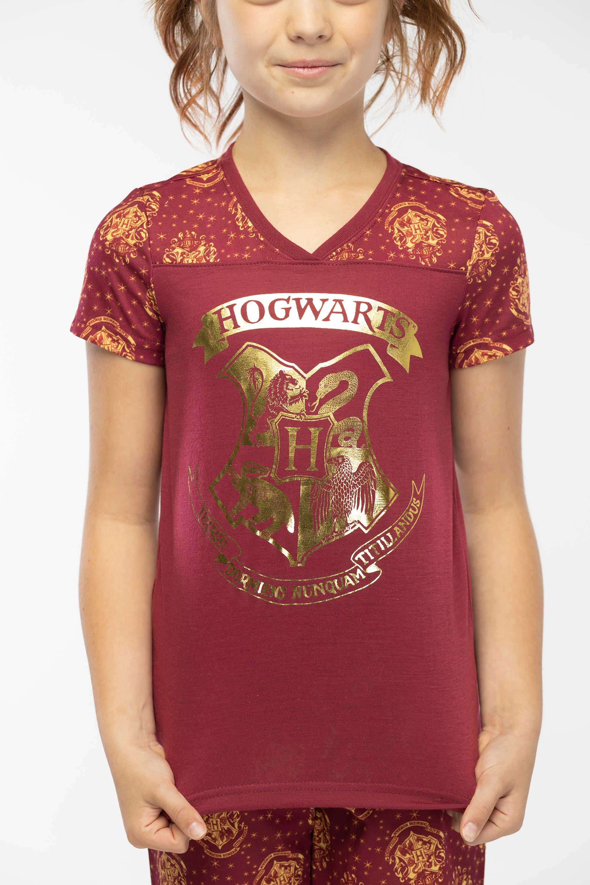 Harry Potter Girls' Hogwarts Gold Foil Jogger Lounge 2PC Pajama Set