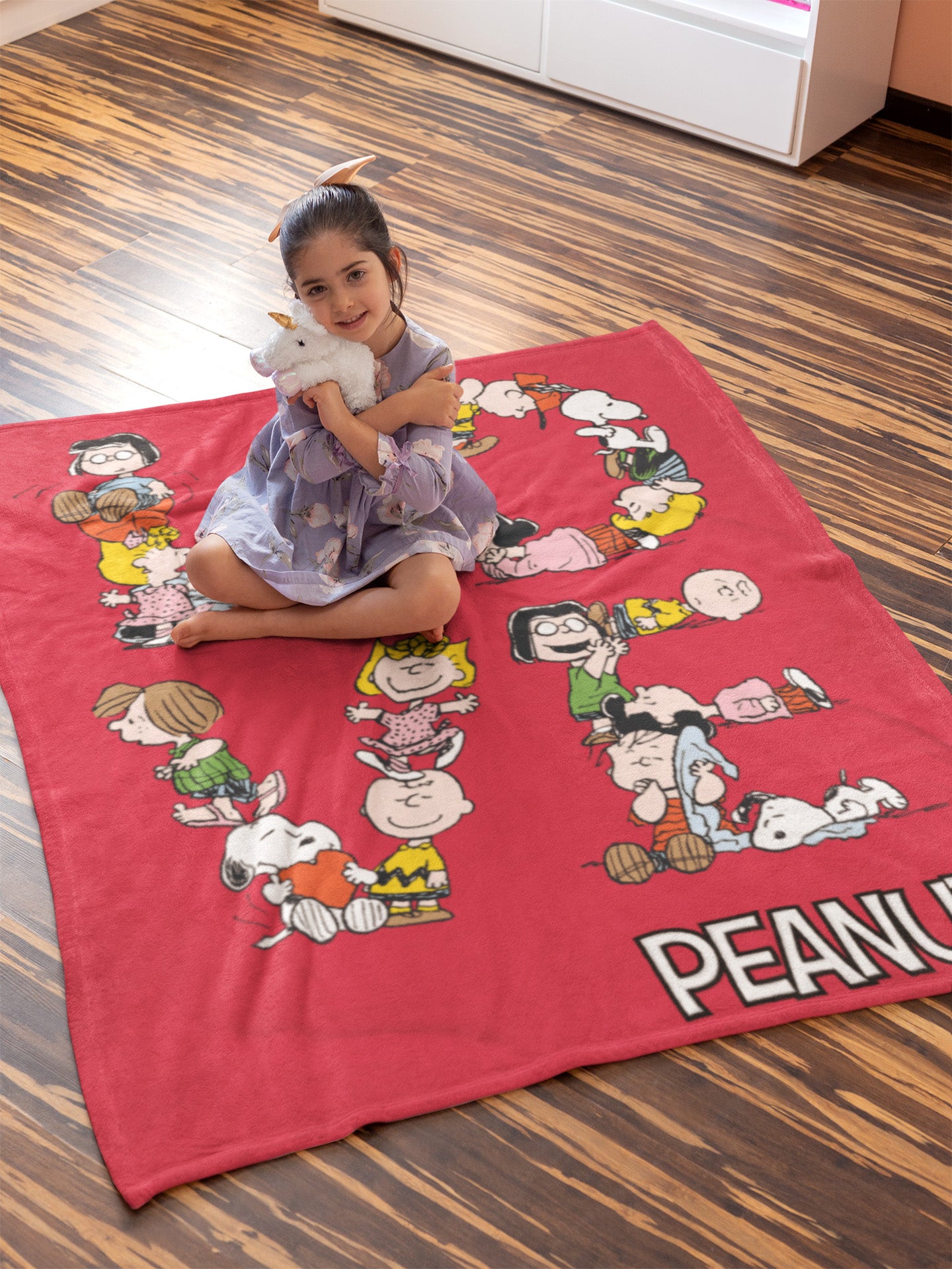Peanuts LOVE Charlie Brown Snoopy And Pals Letter Art Silk Touch Throw Blanket