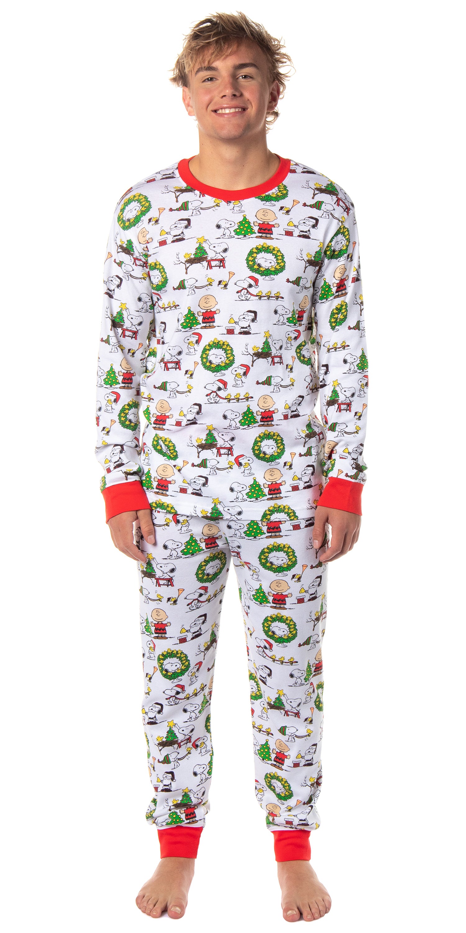 Peanuts Boys' Christmas Santa Snoopy Charlie Brown Characters Pajama Set