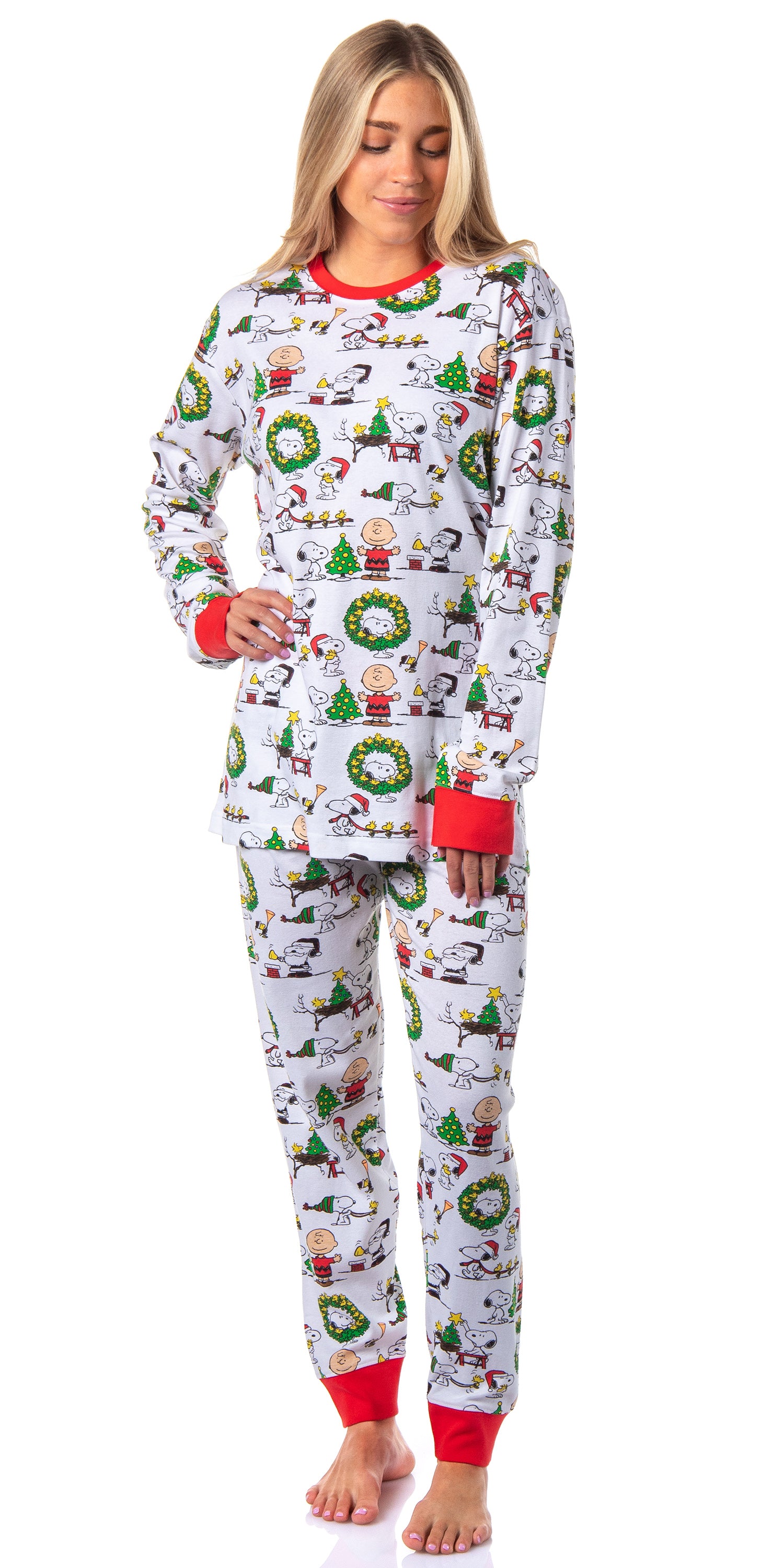Peanuts Boys' Christmas Santa Snoopy Charlie Brown Characters Pajama Set