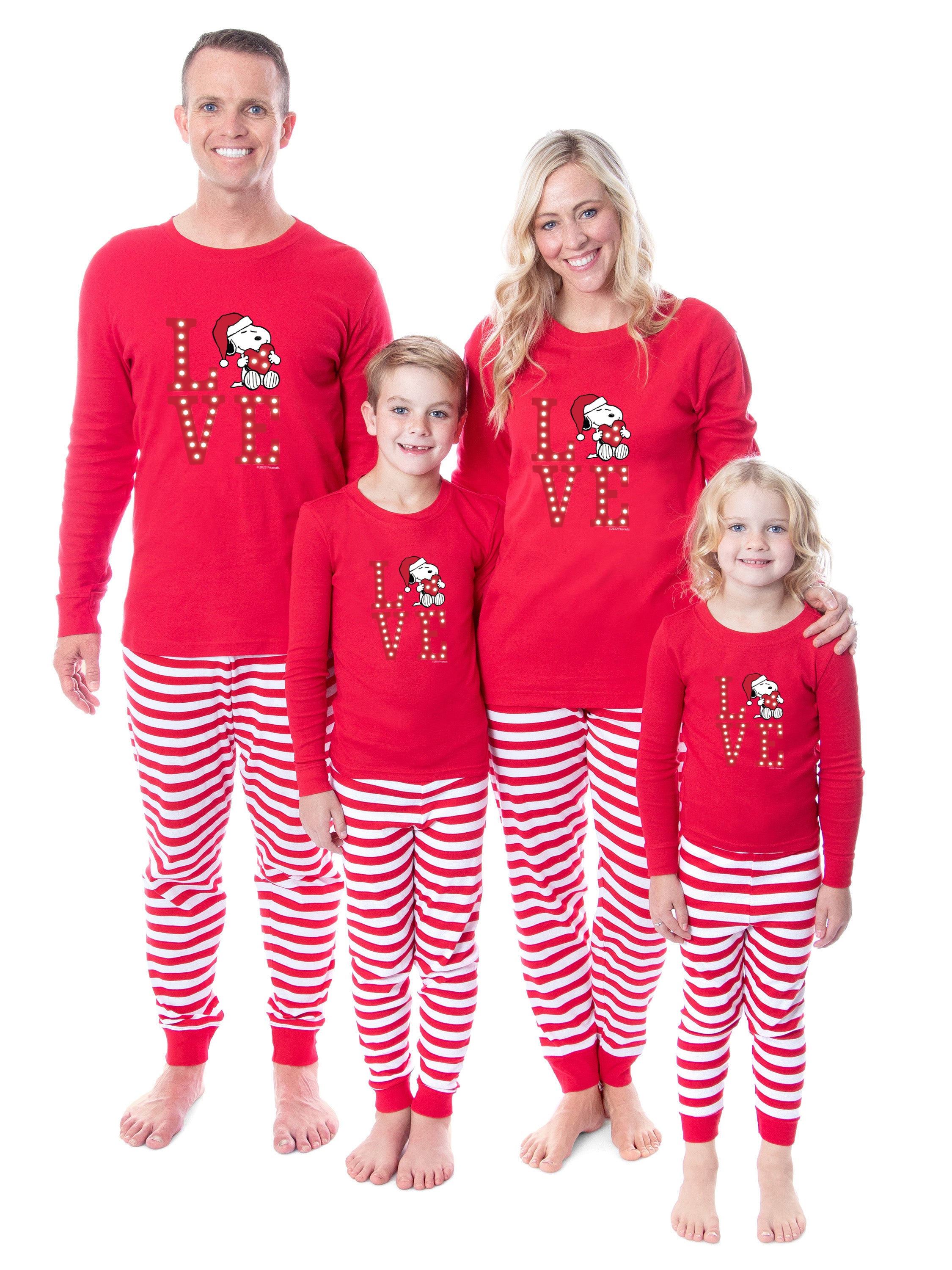 Peanuts Family Christmas Love Snoopy Santa Sleep 2 Piece Pajama Set