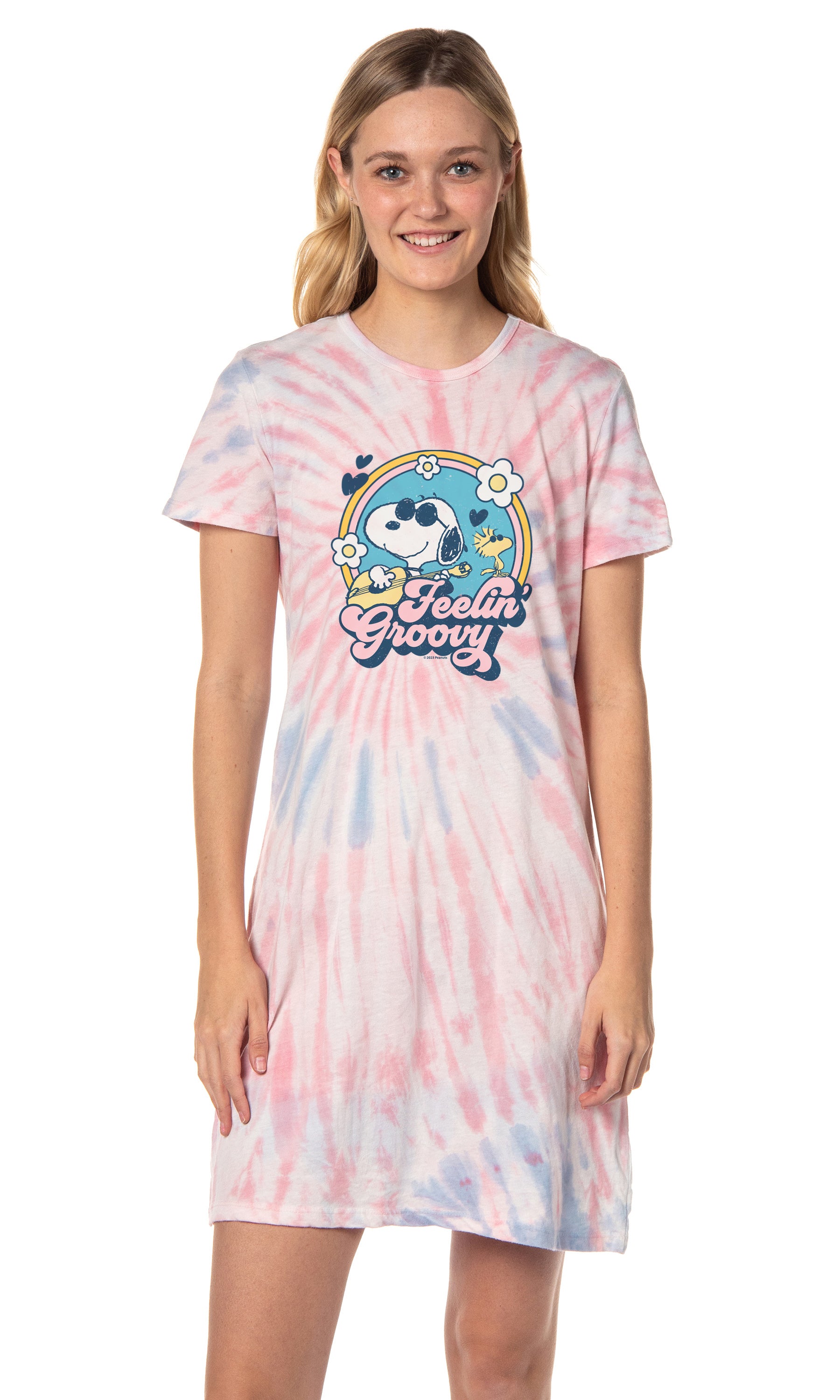 Peanuts Women's Snoopy Feelin Groovy Nightgown Sleep Pajama Shirt