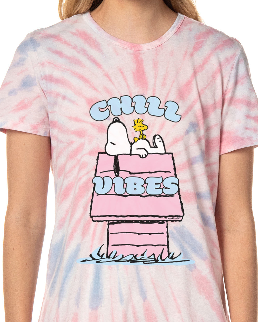 Peanuts Women's Snoopy Chill Vibes Nightgown Sleep Pajama Shirt For Adults
