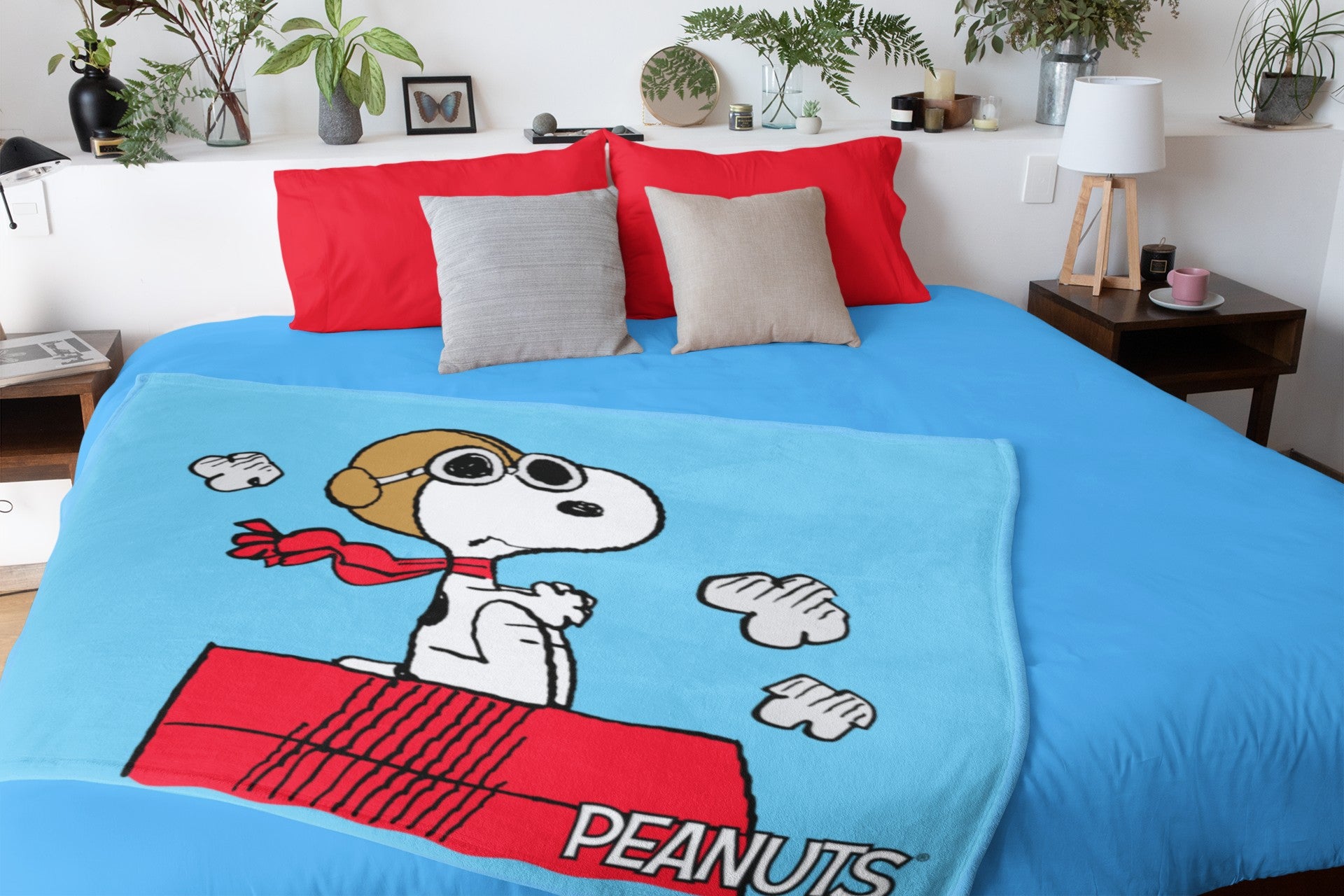 Peanuts Snoopy The Flying Ace And The Red Baron Silk Touch Fleece Plush Throw Blanket