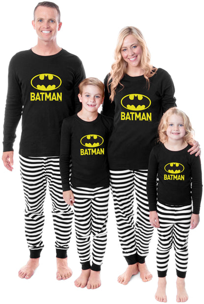 Batman Pajamas Logo Design Boys' Tight Fit Sleep Set